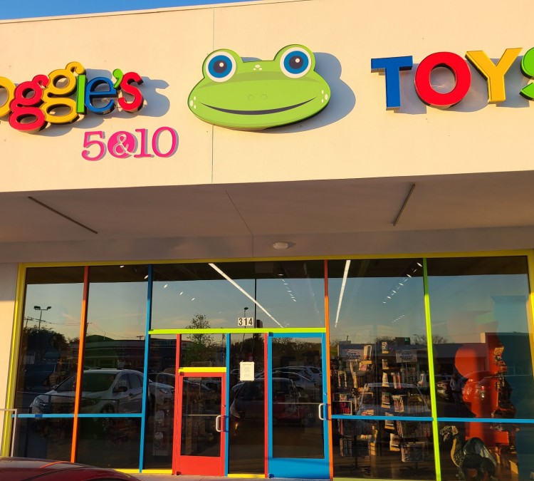 froggies-5-10-toy-store-photo